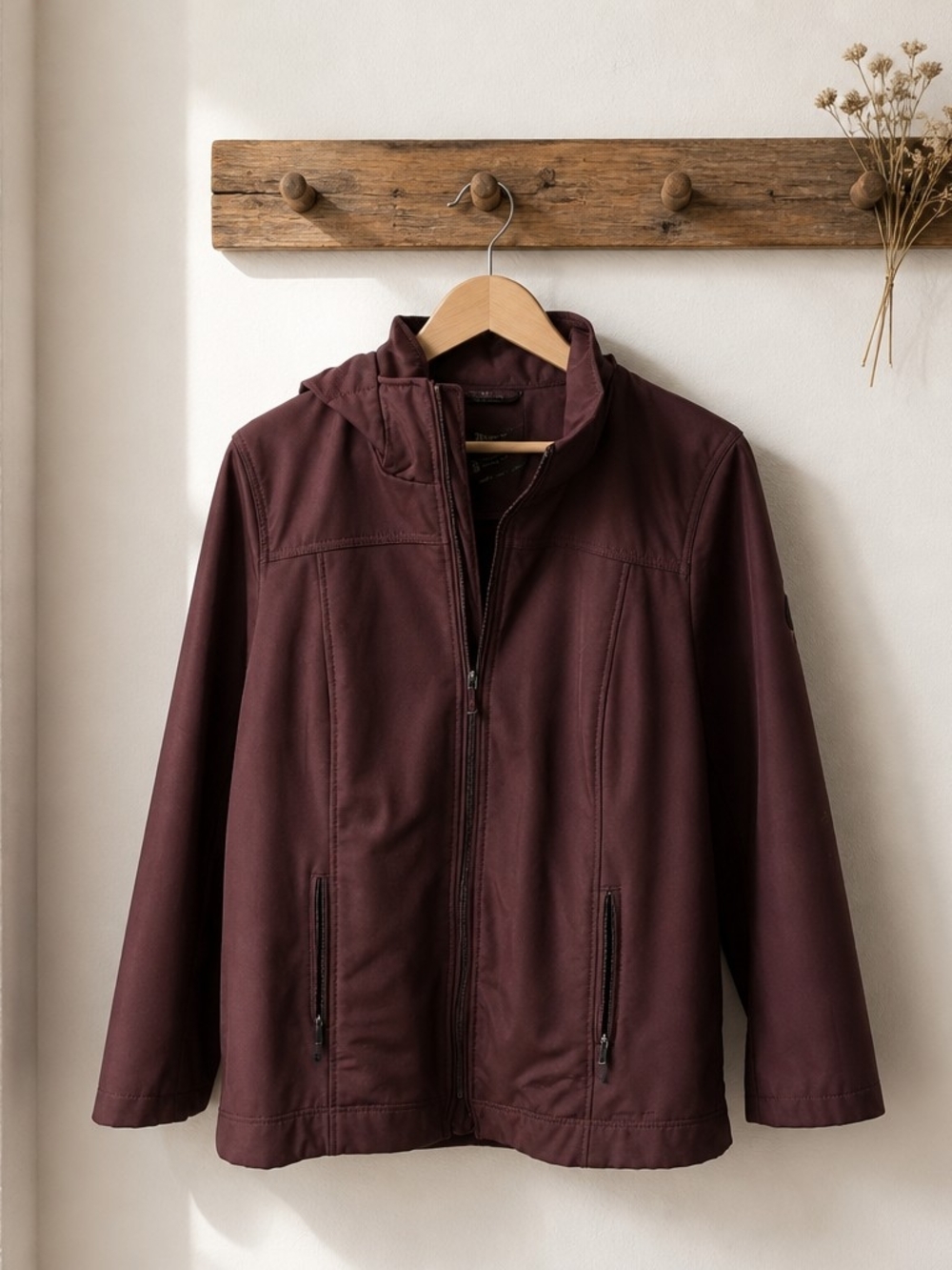 Andrew Marc XLG Burgundy Softshell Jacket Detachable Hood Water Repellent - Picture 4 of 14